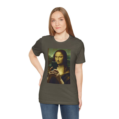 Mona Lisa Selfie T-Shirt